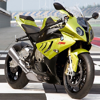 Фото декор за торта - Мотор BMW RR